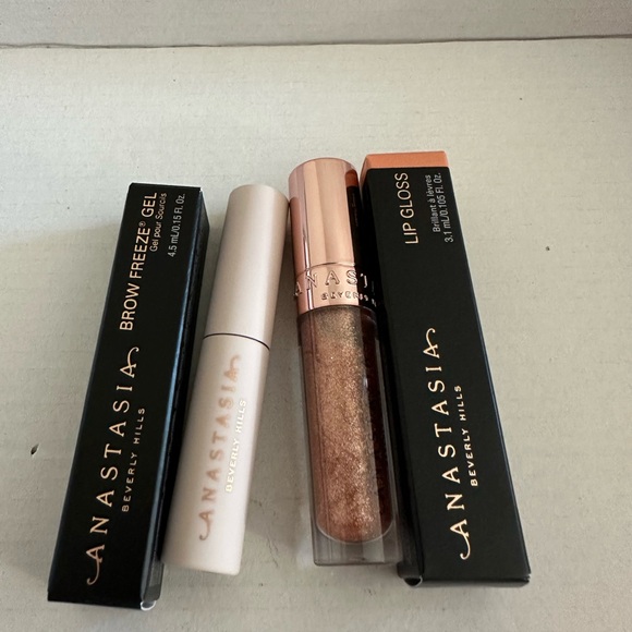Anastasia Beverly Hills Brow Gel and Gold Lip Gloss Duo - Picture 1 of 7